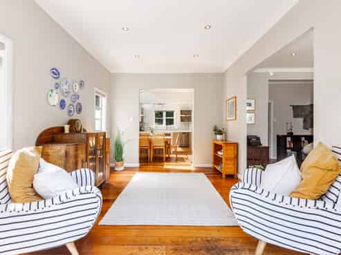 20 Tuatoru Street, Eastbourne