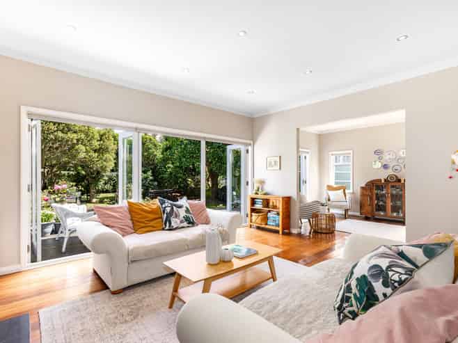 20 Tuatoru Street, Eastbourne