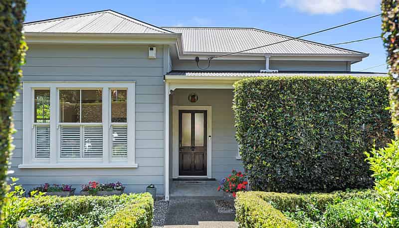 11 Albert Road, Devonport