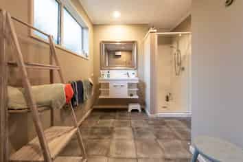 1/12A Nile Street, Highfield