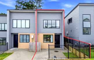 5/3 Kaimai Avenue, Massey