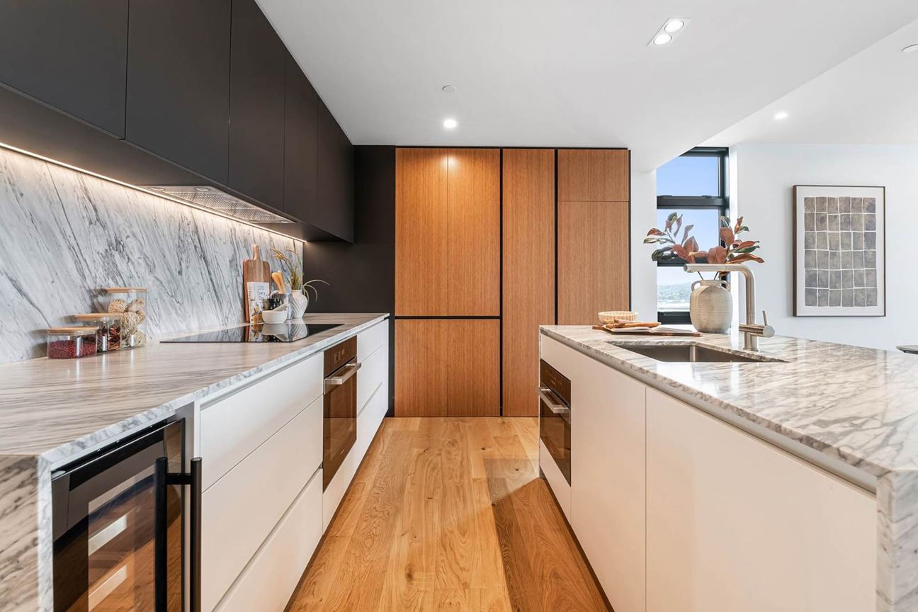 Waterfront Sub-Penthouse - Widok 3