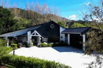 111A Johnsons Road, Whitemans Valley