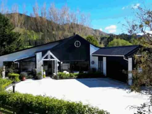 111A Johnsons Road, Whitemans Valley