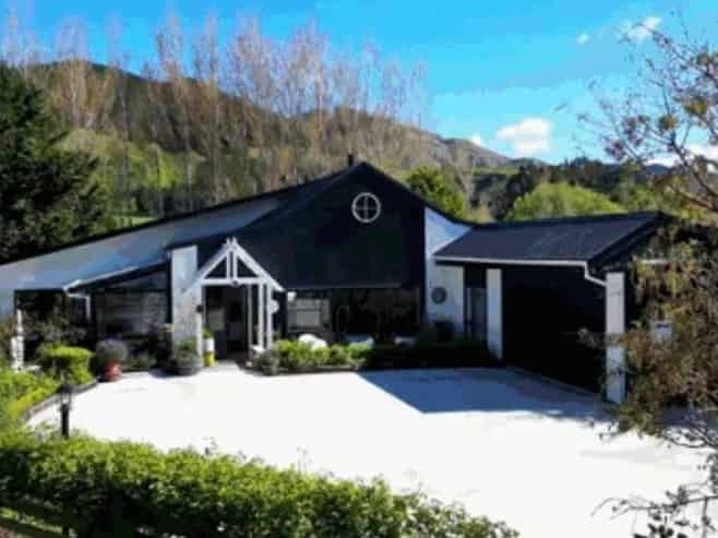 111A Johnsons Road, Whitemans Valley