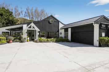 111A Johnsons Road, Whitemans Valley
