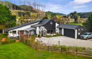 111A Johnsons Road, Whitemans Valley