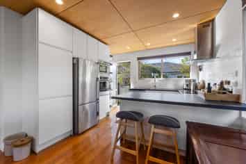 108 Hawthorne Street, Strowan