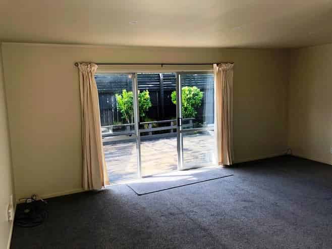 1/12 Benchmark Drive, Massey