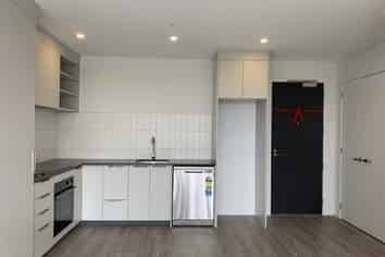 203/4 Rauroa Lane, Hobsonville