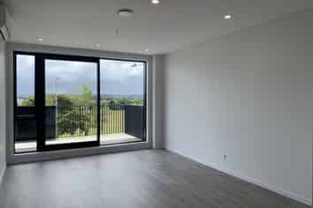 203/4 Rauroa Lane, Hobsonville