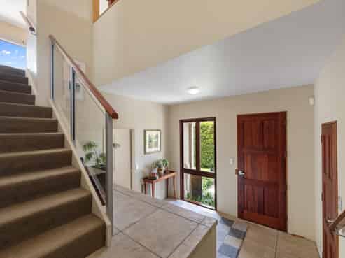 3 Grace Road, Avenues
