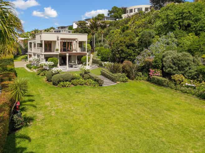 3 Grace Road, Avenues