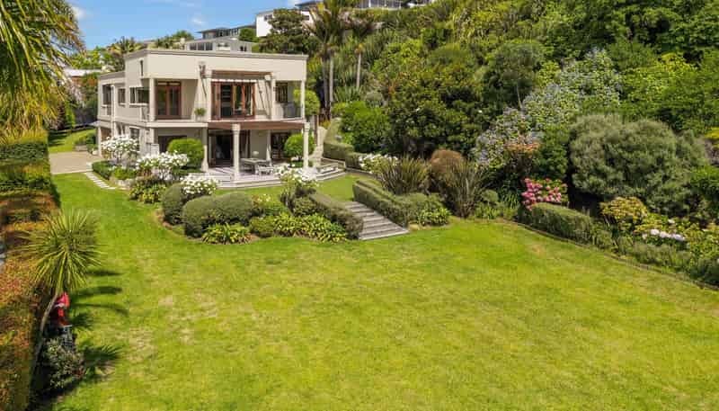 3 Grace Road, Avenues