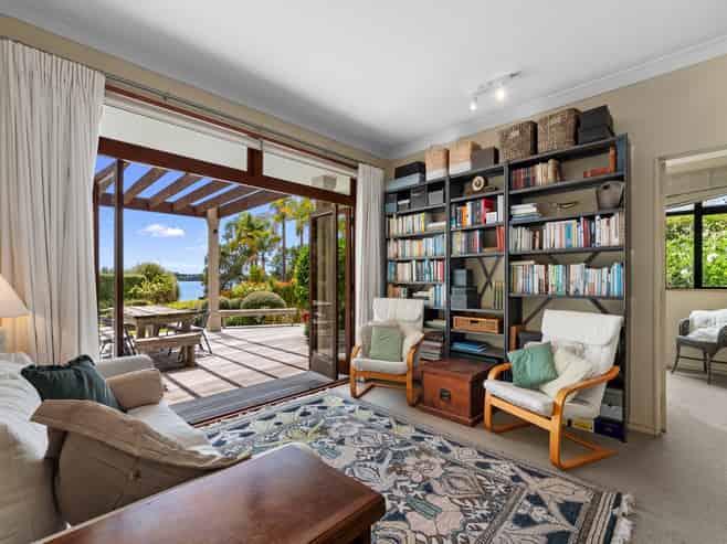 3 Grace Road, Avenues