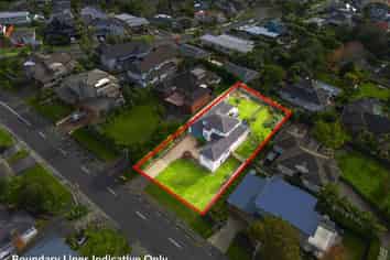 10 Beach Road, Mellons Bay