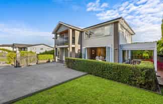 4B Hilton Close, Albany