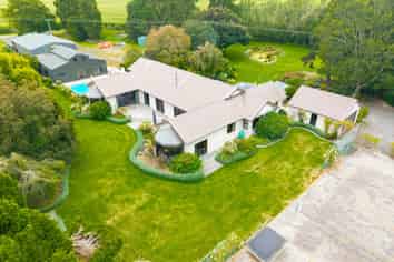 768 Seadown Road, Seadown