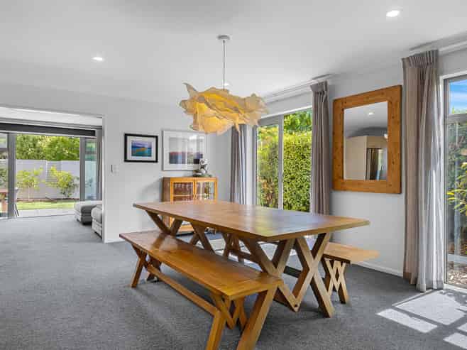 1 Richard Seddon Drive, Northwood