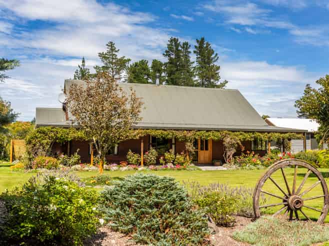 4 Kennedys Hill Road, Fernside