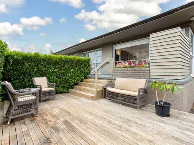 2/24 Clifton Road, Hauraki