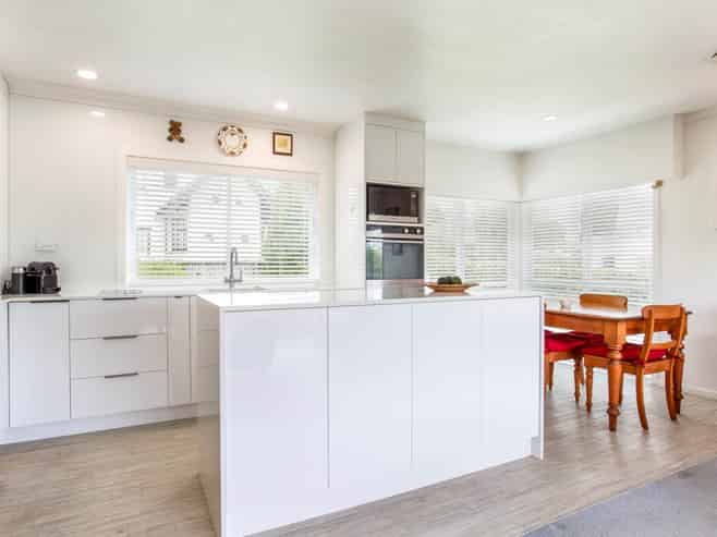 2/24 Clifton Road, Hauraki