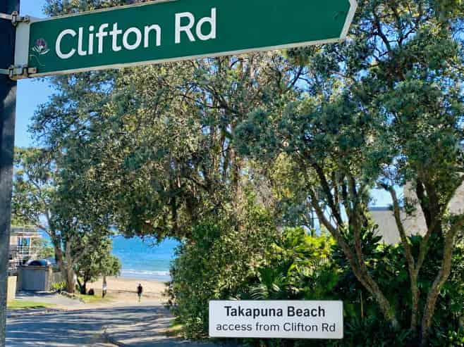 2/24 Clifton Road, Hauraki