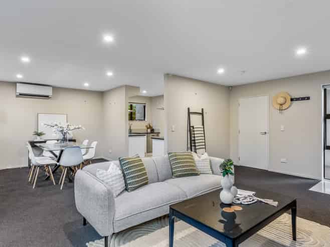 70 Burke Street, Addington