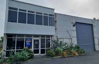 HIGH QUALITY TILT SLAB WAREHOUSE
