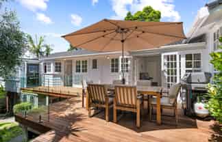 12 Puketitiro Street, Glen Eden