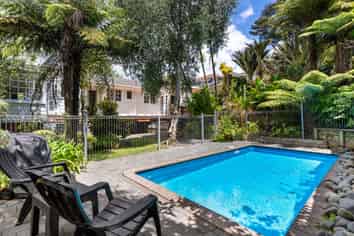 12 Puketitiro Street, Glen Eden