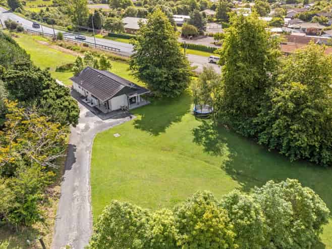 490F Main Road North, Timberlea