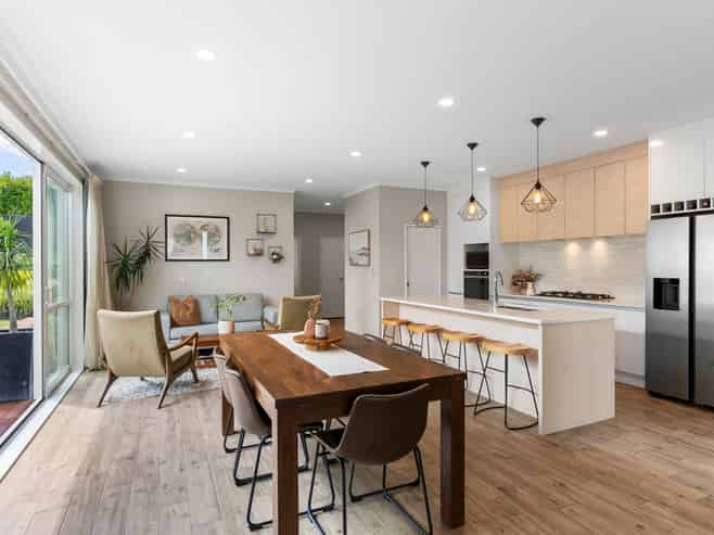 15 Remana Crescent, Huapai