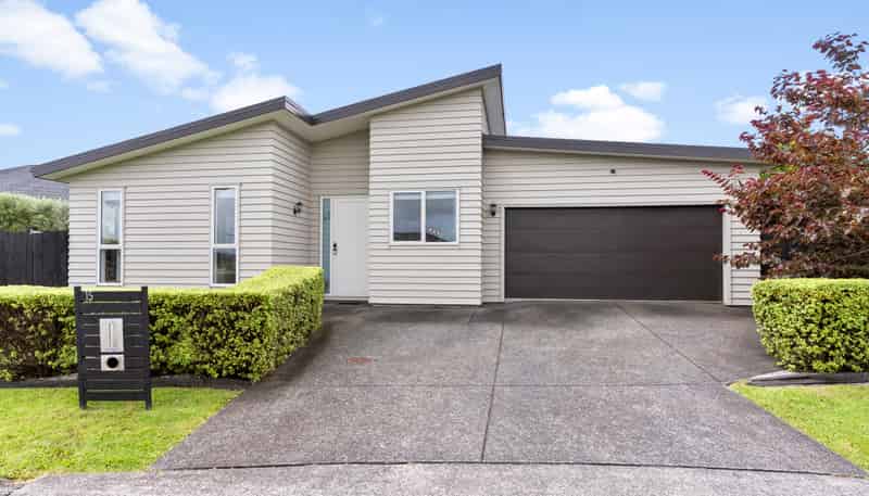 15 Remana Crescent, Huapai
