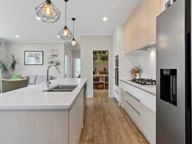 15 Remana Crescent, Huapai