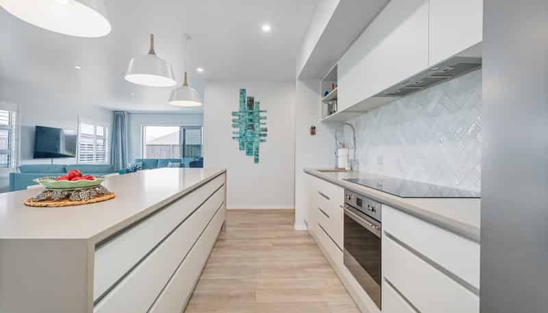 8 Onerere Drive, Whitianga