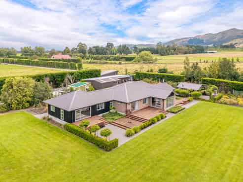 875 German Road, Oxford