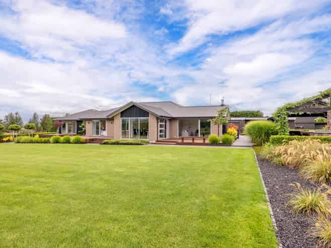 875 German Road, Oxford