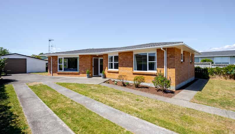 41 Toru Road, Paraparaumu Beach