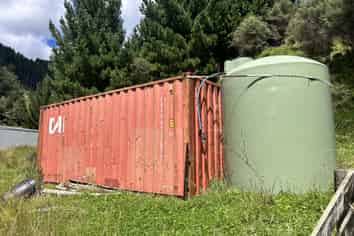 328B Kaka Road, Okoki