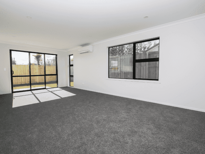 3/8 Jennian Avenue, Rototuna