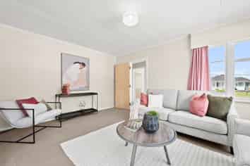 44 Russell Road, Wainuiomata