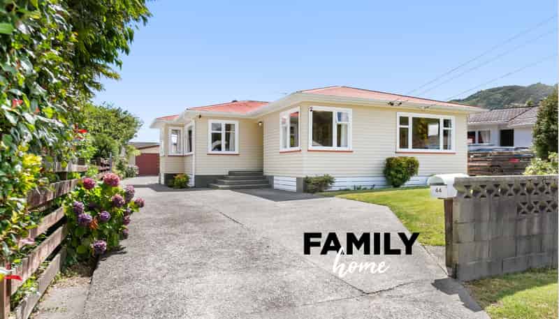44 Russell Road, Wainuiomata