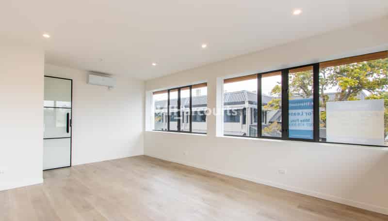 Tenancy A/87 Hurstmere Road, Takapuna