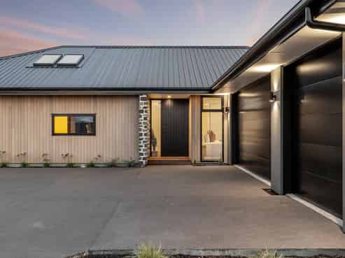 12 Frank Chittock Street, Lincoln