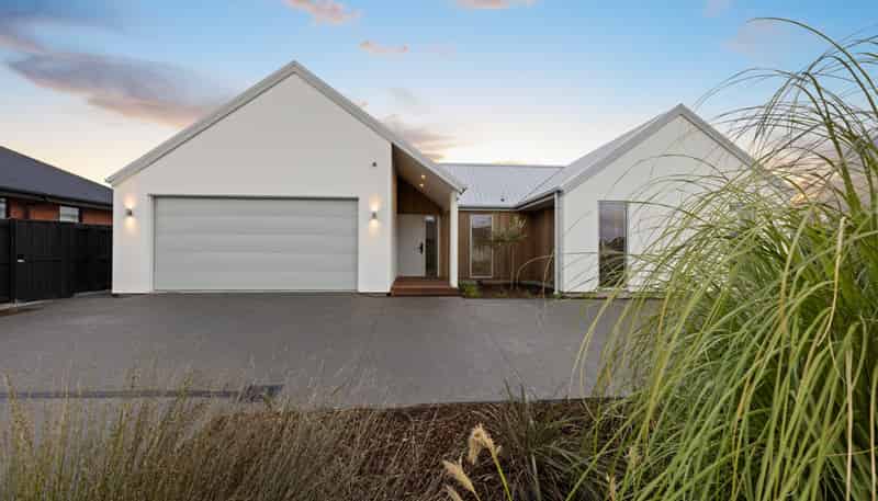 21 McCaw Road, Lincoln