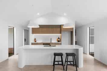 21 McCaw Road, Lincoln