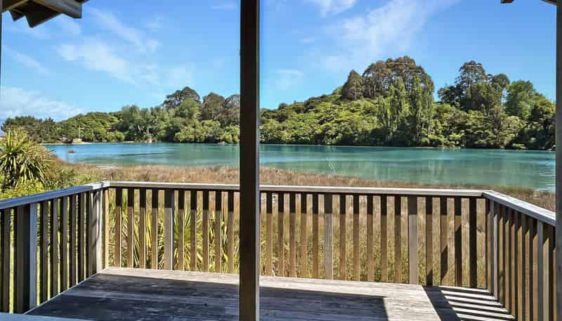 1191 Abel Tasman Drive,, Tata Beach