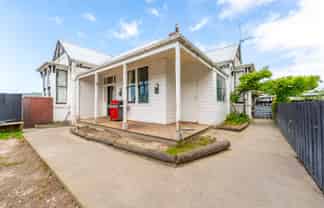 203 Otipua Road, West End