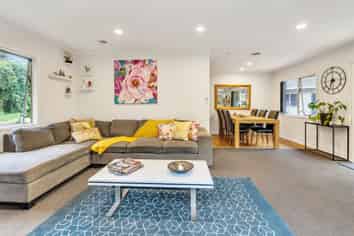 28 Blomfield Street, Pukehangi